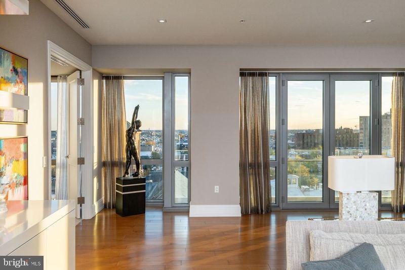 1706 Rittenhouse Square, Unit 801 Philadelphia, PA 19103 - Photo 11 of 48 Primary Suite At Dusk