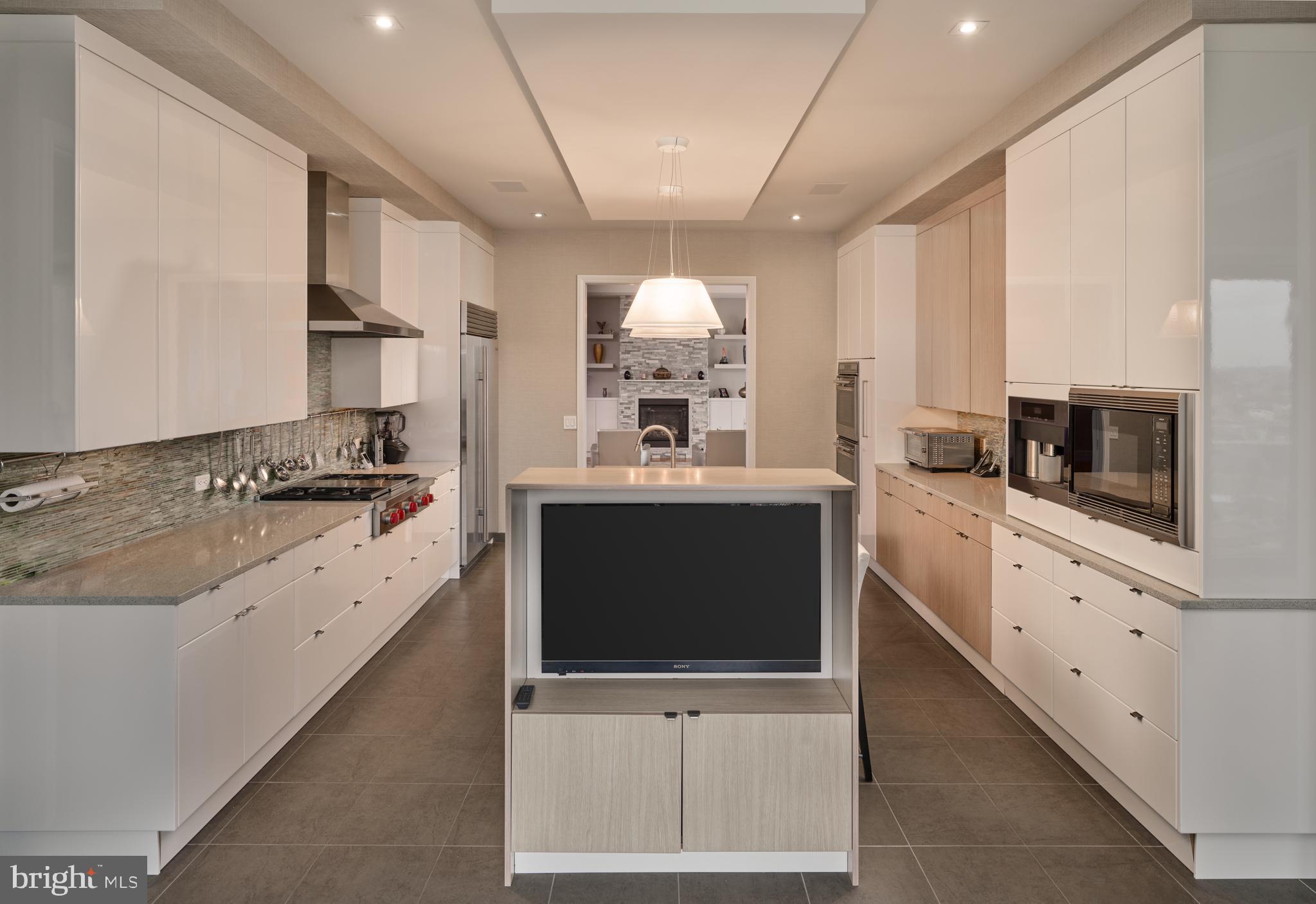 1706 Rittenhouse Square, Unit 801 Philadelphia, PA 19103 - Photo 27 of 48