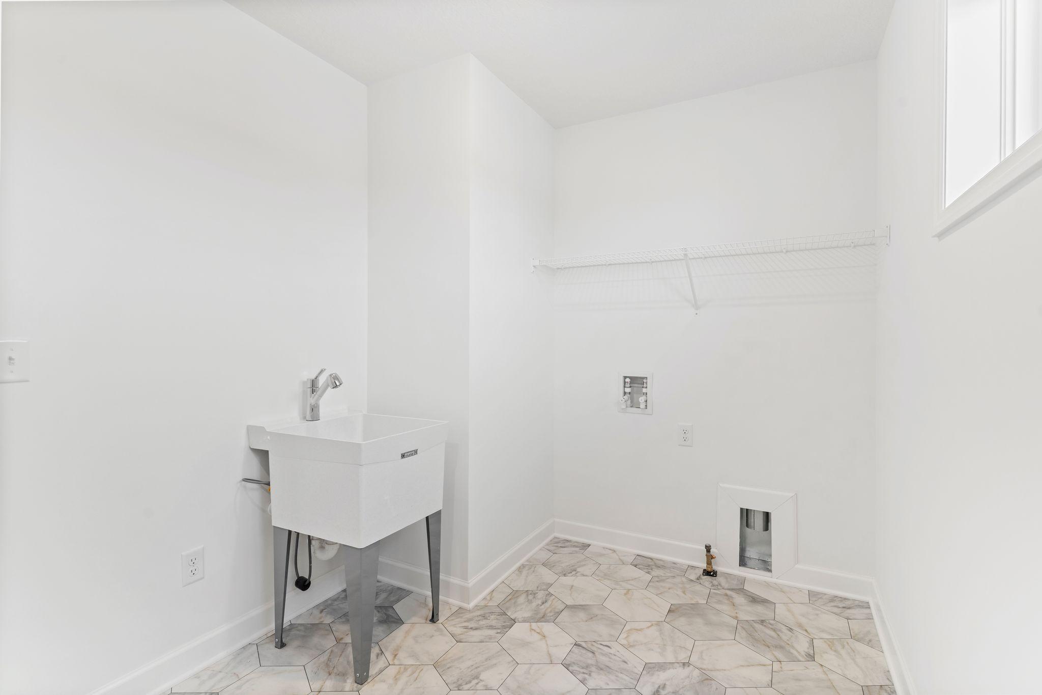 905 Milborne Lane Northwest Rochester, MN 55901 - Photo 20 of 28