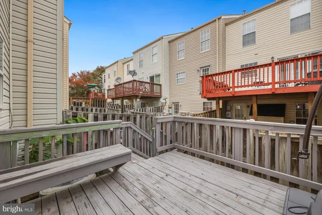 $374,900 | 1865 Tiger Lily Circle, Woodbridge, VA 22192