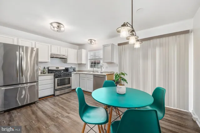 $374,900 | 1865 Tiger Lily Circle, Woodbridge, VA 22192