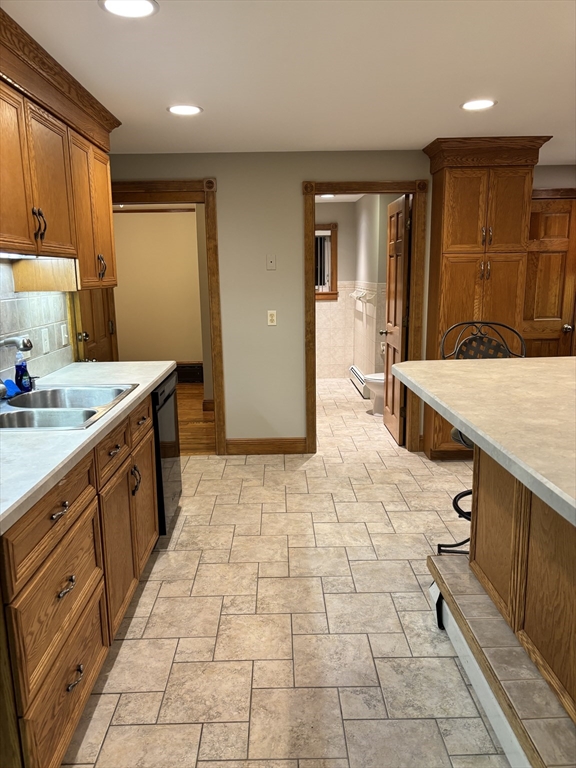 903 Prospect Street, Unit 2 Somerset, MA 02726 - Photo 7 of 14