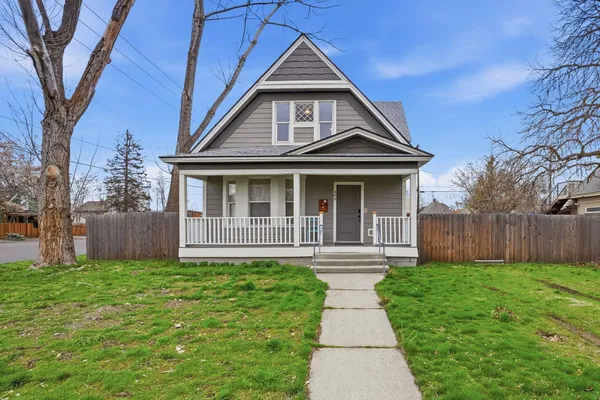 $299,900 | 403 East Ermina Avenue, Spokane, WA 99207
