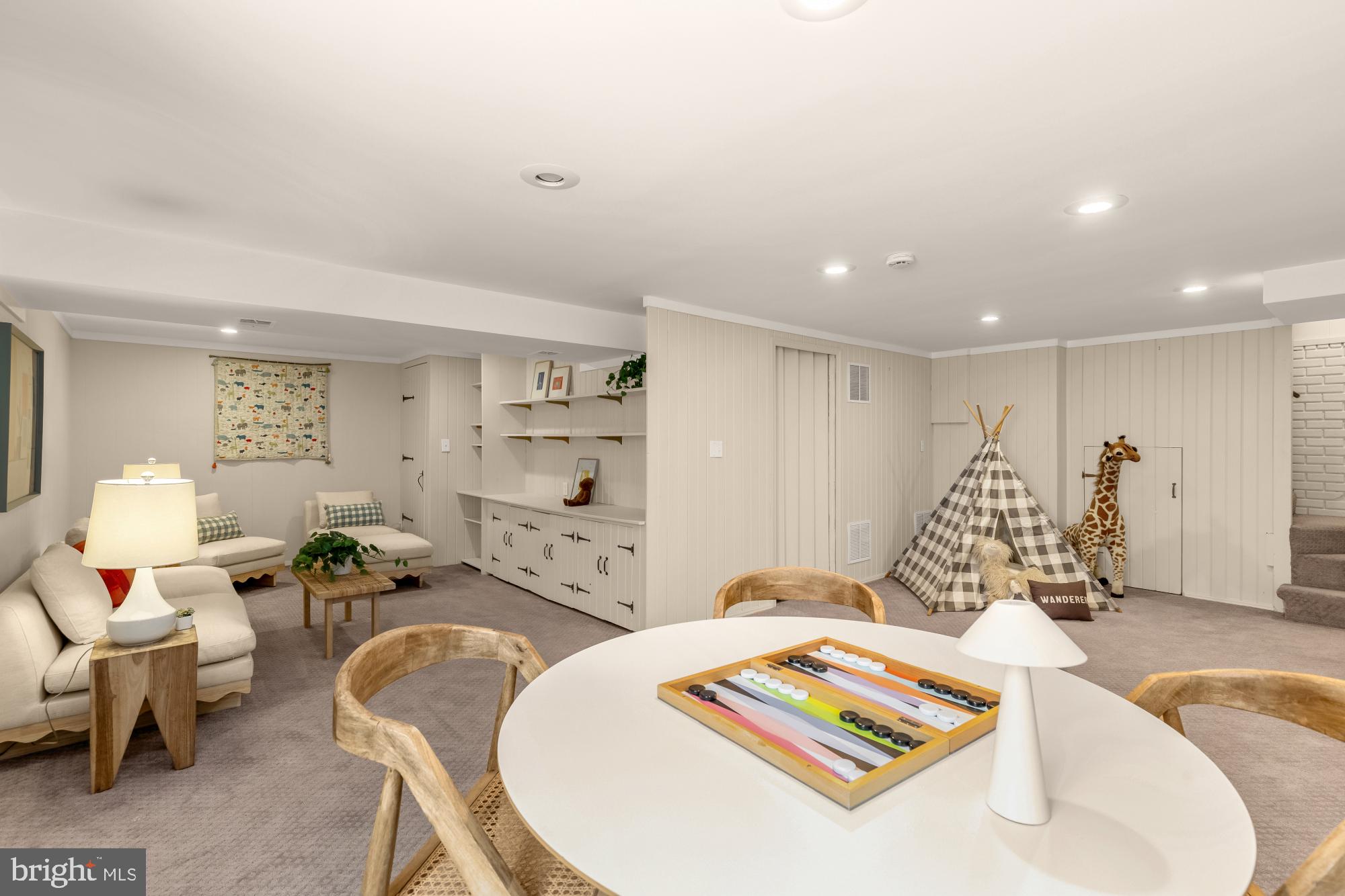 8212 Geneva Mason Road Potomac, MD 20854 - Photo 31 of 39