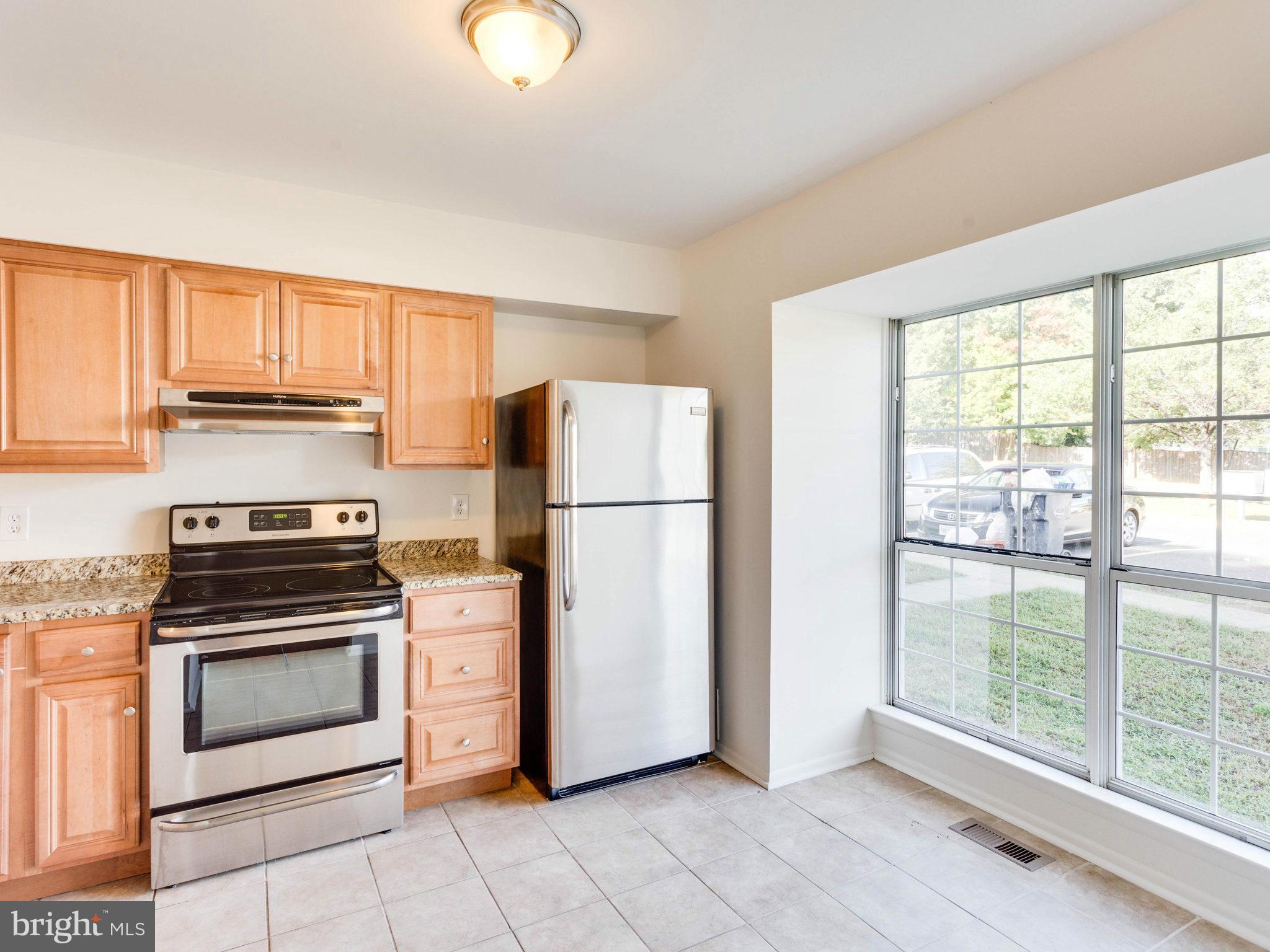 3641 Crows Nest Point Triangle, VA 22172 - Photo 5 of 30 Kitchen