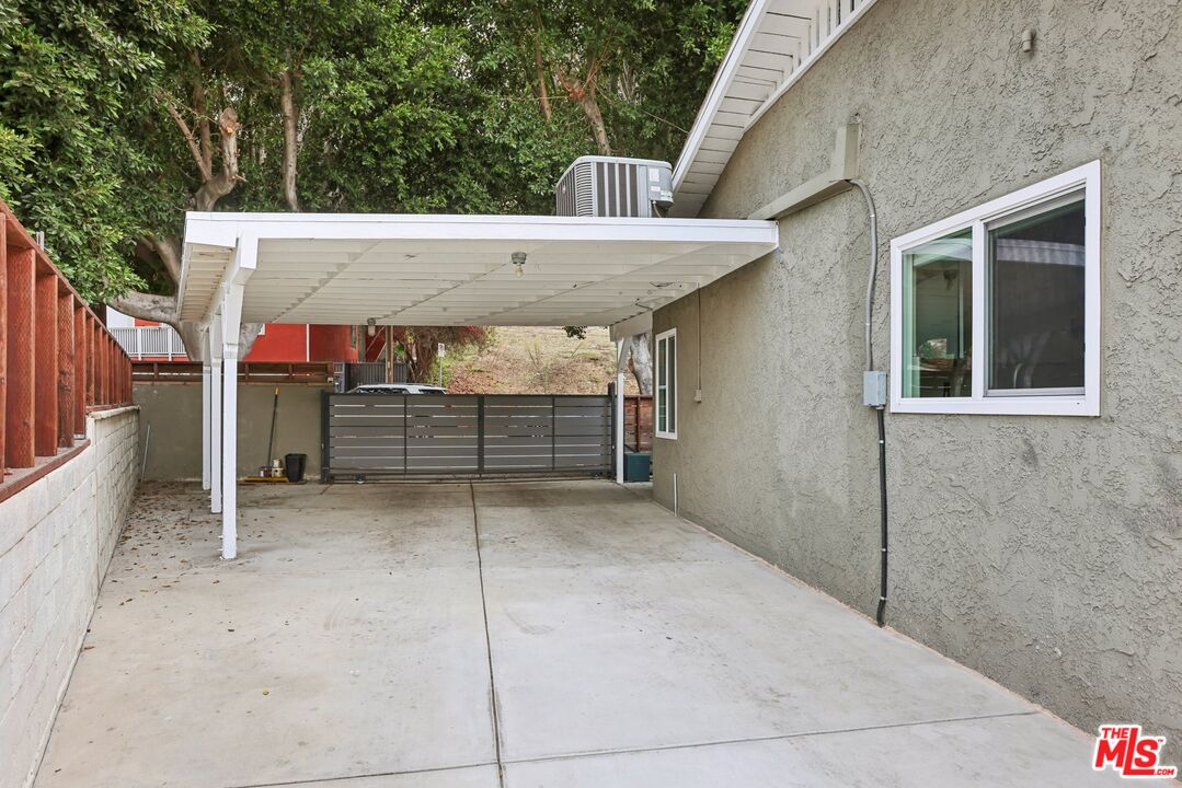 706 Isabel Street Los Angeles, CA 90065 - Photo 16 of 20 a view of a garage