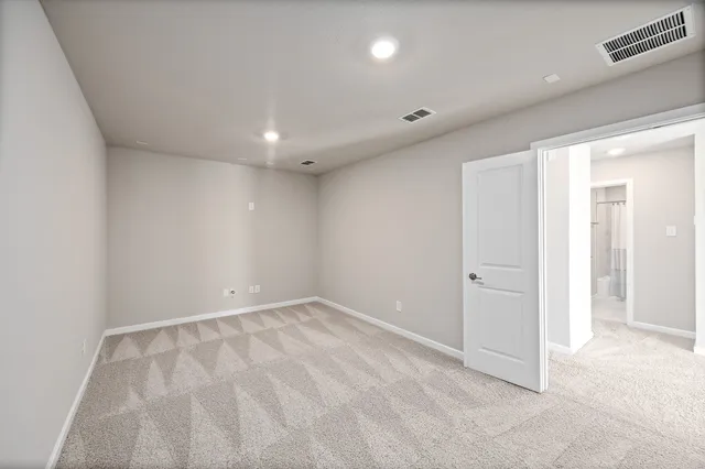 $2,700 | 8803 Riverton Rdg Road, Cypress, TX 77433