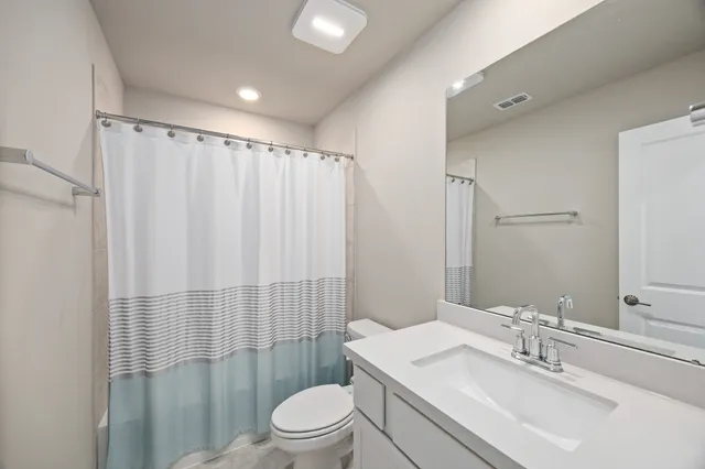 $2,700 | 8803 Riverton Rdg Road, Cypress, TX 77433