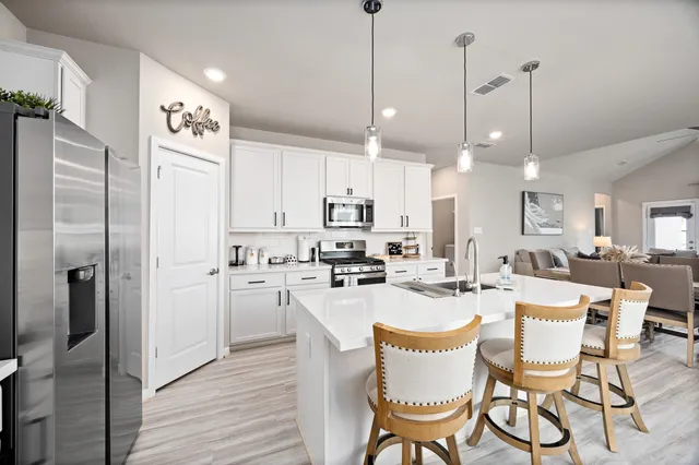 $2,700 | 8803 Riverton Rdg Road, Cypress, TX 77433