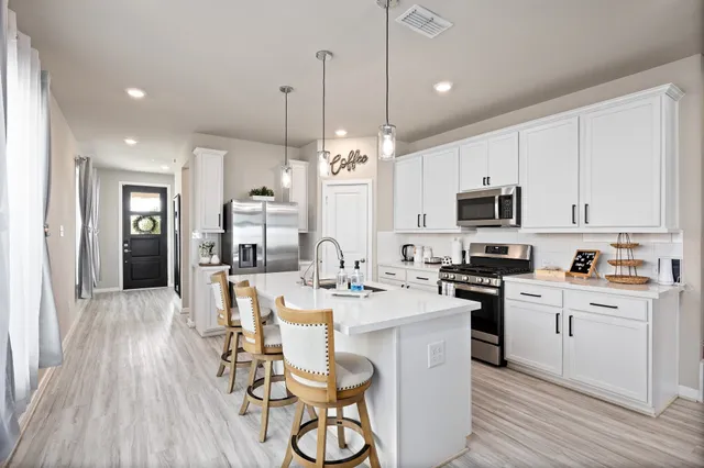 $2,700 | 8803 Riverton Rdg Road, Cypress, TX 77433