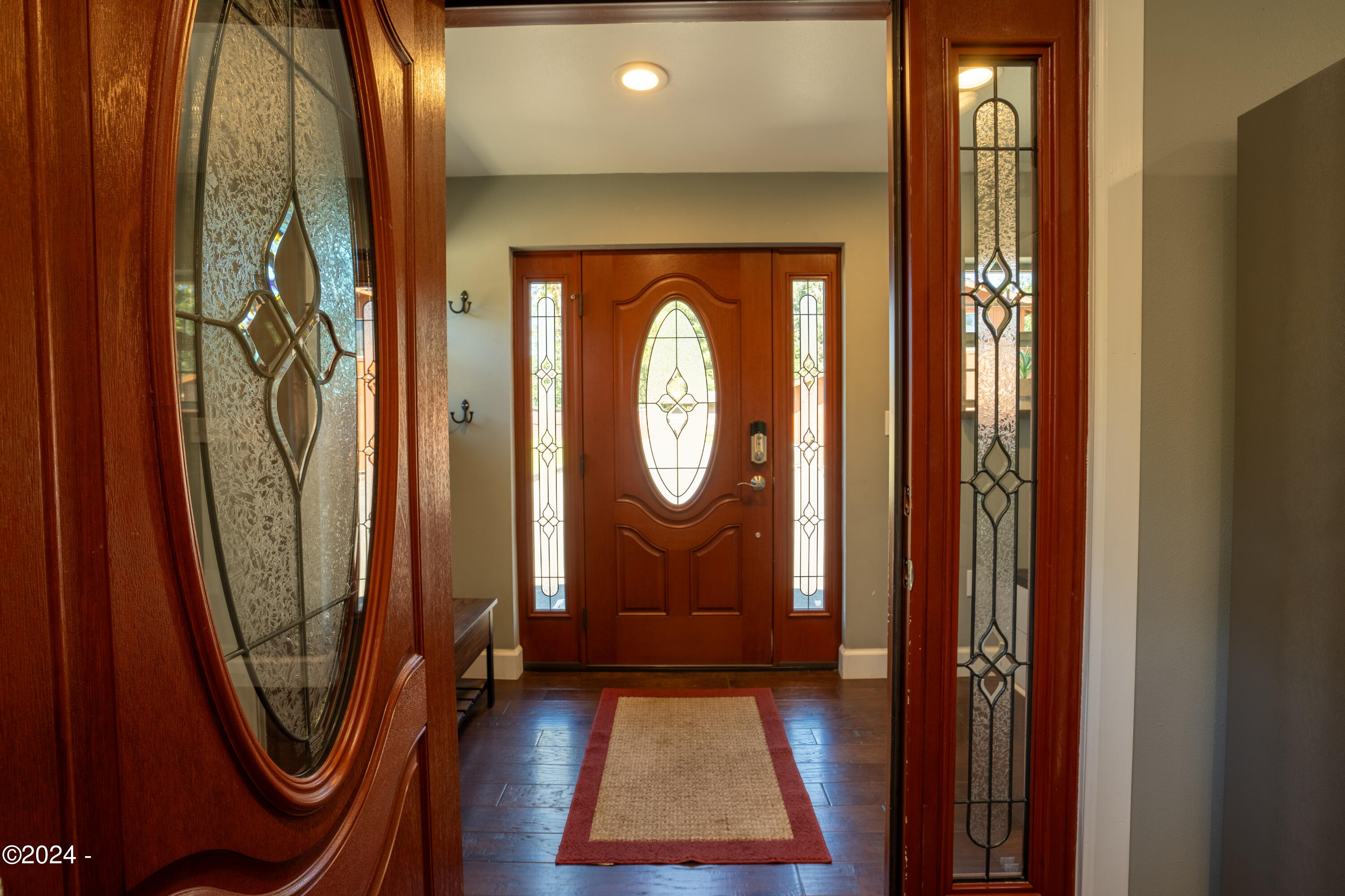 7006 Logsden Road Siletz, OR 97380 - Photo 15 of 74 Looking back at Foyer