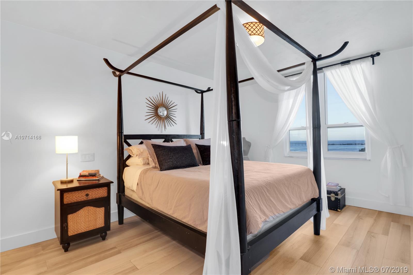 701 Brickell Key Boulevard, Unit 2002 Miami, FL 33131 - Photo 11 of 29