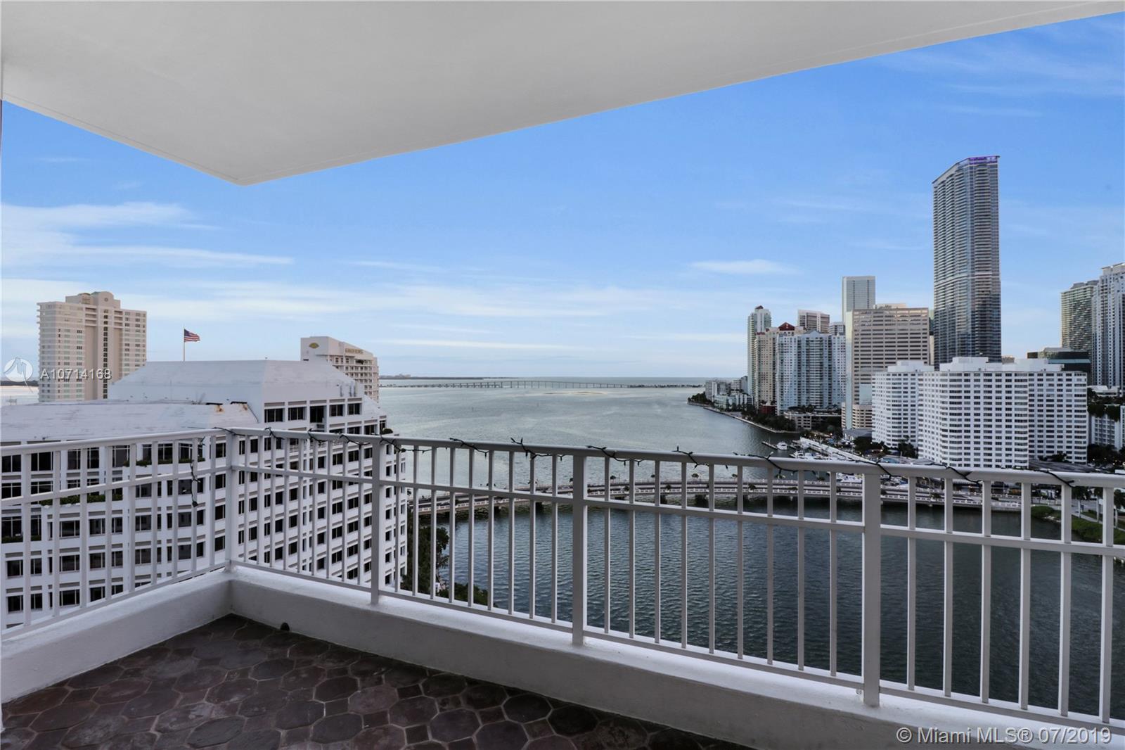 701 Brickell Key Boulevard, Unit 2002 Miami, FL 33131 - Photo 22 of 29