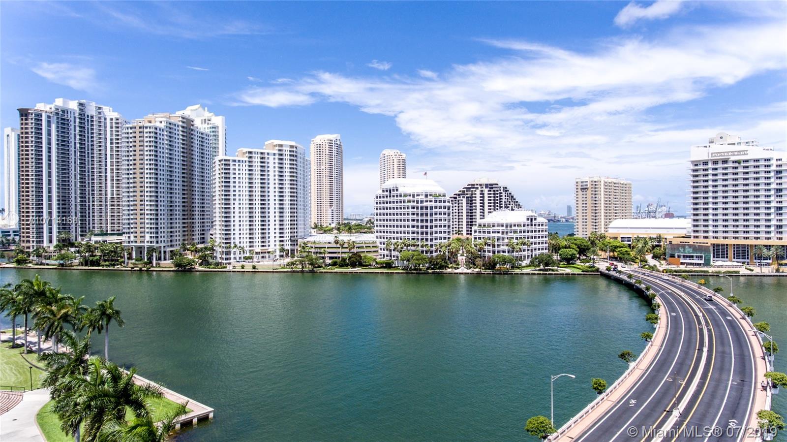 701 Brickell Key Boulevard, Unit 2002 Miami, FL 33131 - Photo 26 of 29