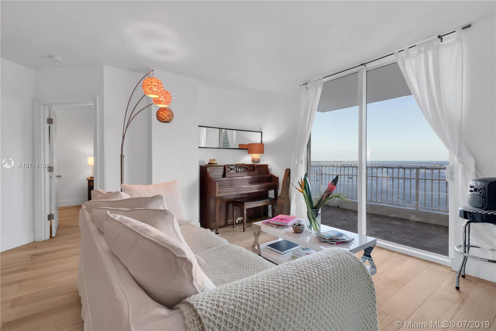 701 Brickell Key Boulevard, Unit 2002 Miami, FL 33131 - Photo 6 of 29