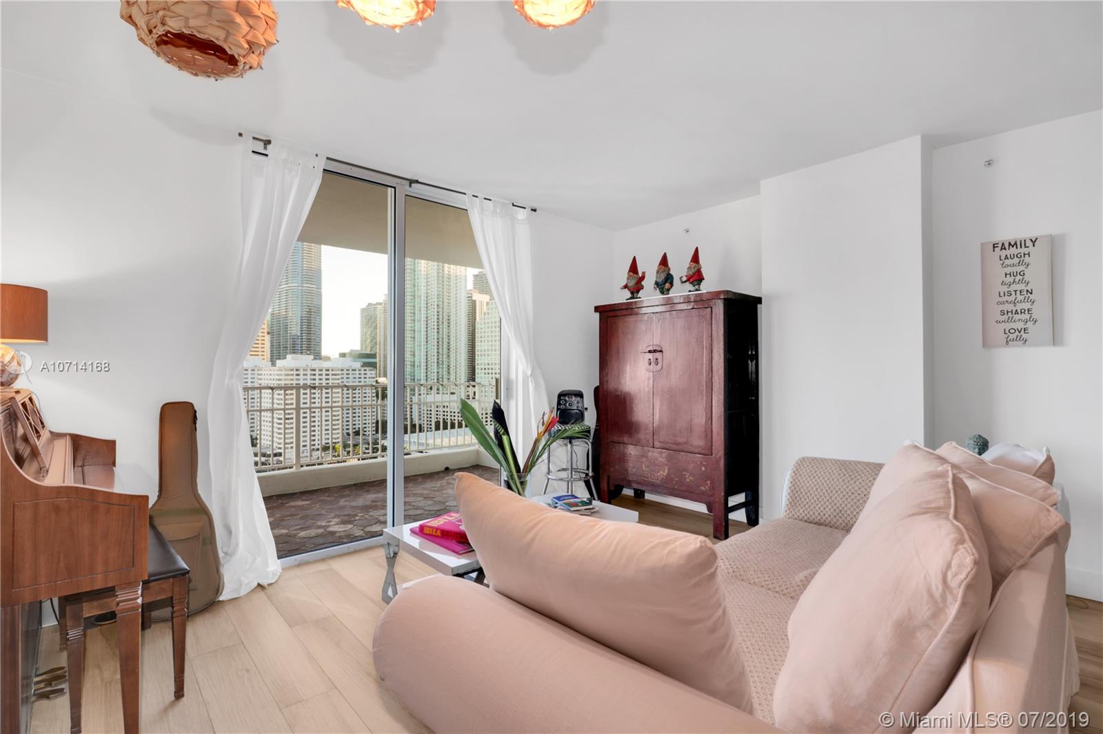 701 Brickell Key Boulevard, Unit 2002 Miami, FL 33131 - Photo 8 of 29