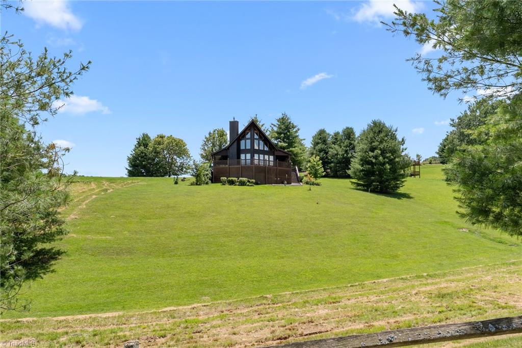285 Black Bear Ridge Sparta, NC 28675 - Photo 14 of 35