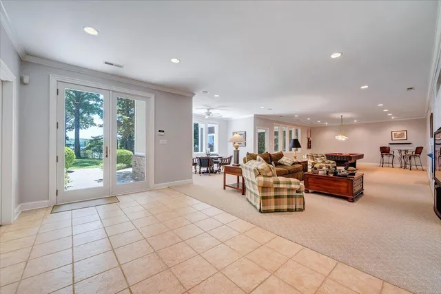 $2,950,000 | 574 Waverly Lane, Moneta, VA 24121