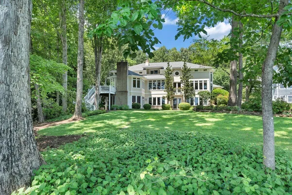 $2,750,000 | 574 Waverly Lane, Moneta, VA 24121
