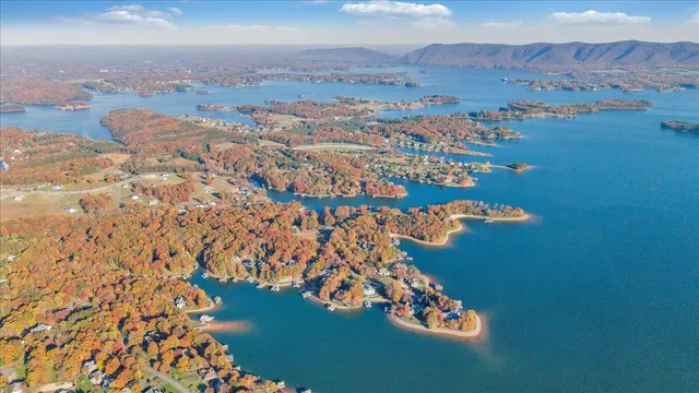 $2,950,000 | 574 Waverly Lane, Moneta, VA 24121