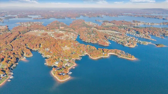 $2,950,000 | 574 Waverly Lane, Moneta, VA 24121