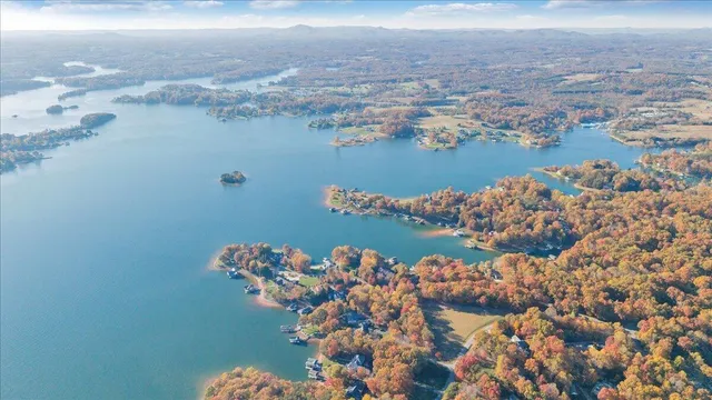 $2,950,000 | 574 Waverly Lane, Moneta, VA 24121