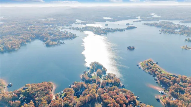 $2,950,000 | 574 Waverly Lane, Moneta, VA 24121