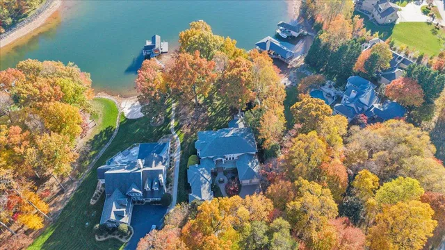 $2,950,000 | 574 Waverly Lane, Moneta, VA 24121