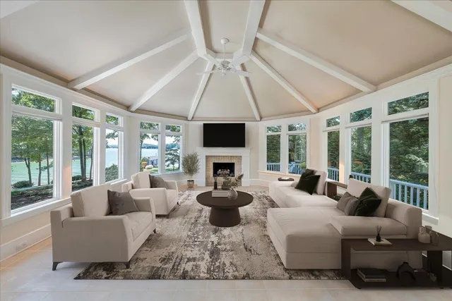 an aerial view of residential house and lake view