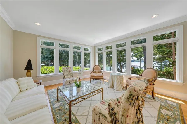 $2,950,000 | 574 Waverly Lane, Moneta, VA 24121