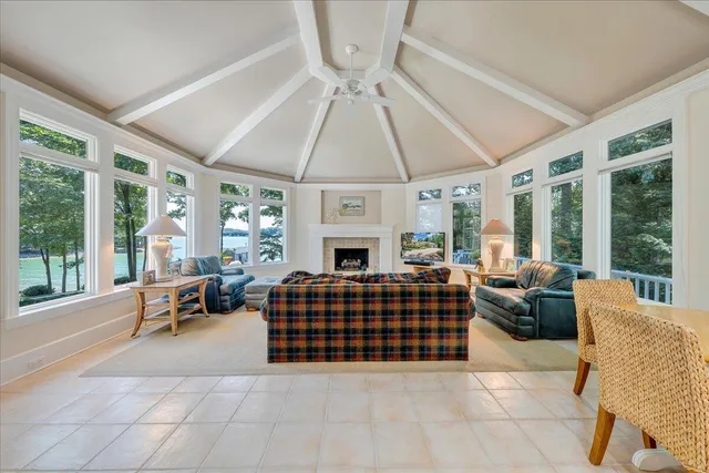 $2,950,000 | 574 Waverly Lane, Moneta, VA 24121