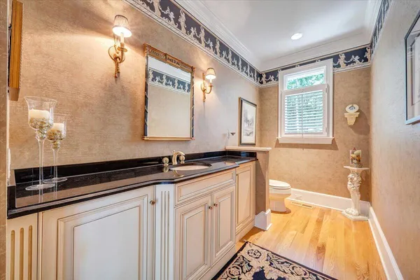 $2,750,000 | 574 Waverly Lane, Moneta, VA 24121