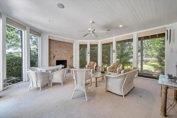 $2,750,000 | 574 Waverly Lane, Moneta, VA 24121