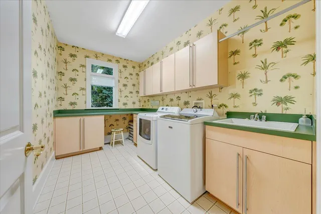 $2,950,000 | 574 Waverly Lane, Moneta, VA 24121