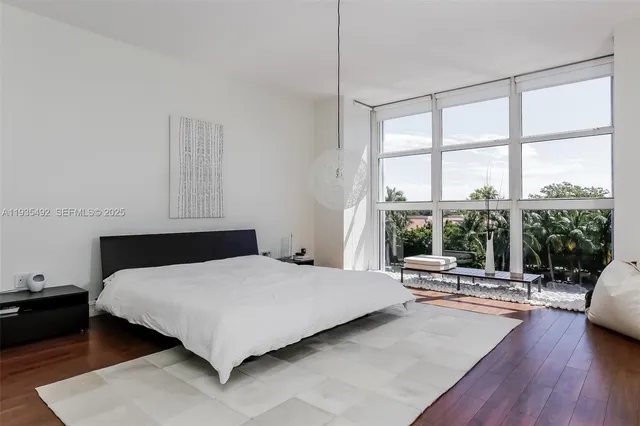 $12,500 | 747 Crandon Boulevard, Unit 410, Key Biscayne, FL 33149