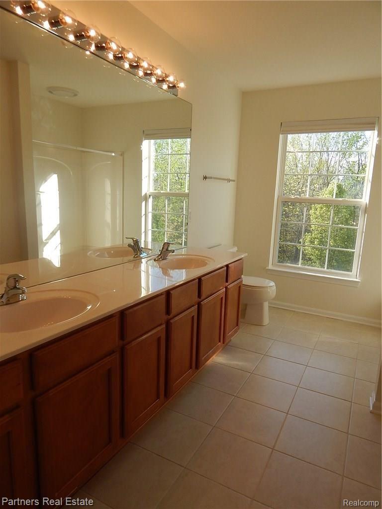 4128 Merriman Loop Howell, MI 48843 - Photo 20 of 42 DSCN2069.JPG