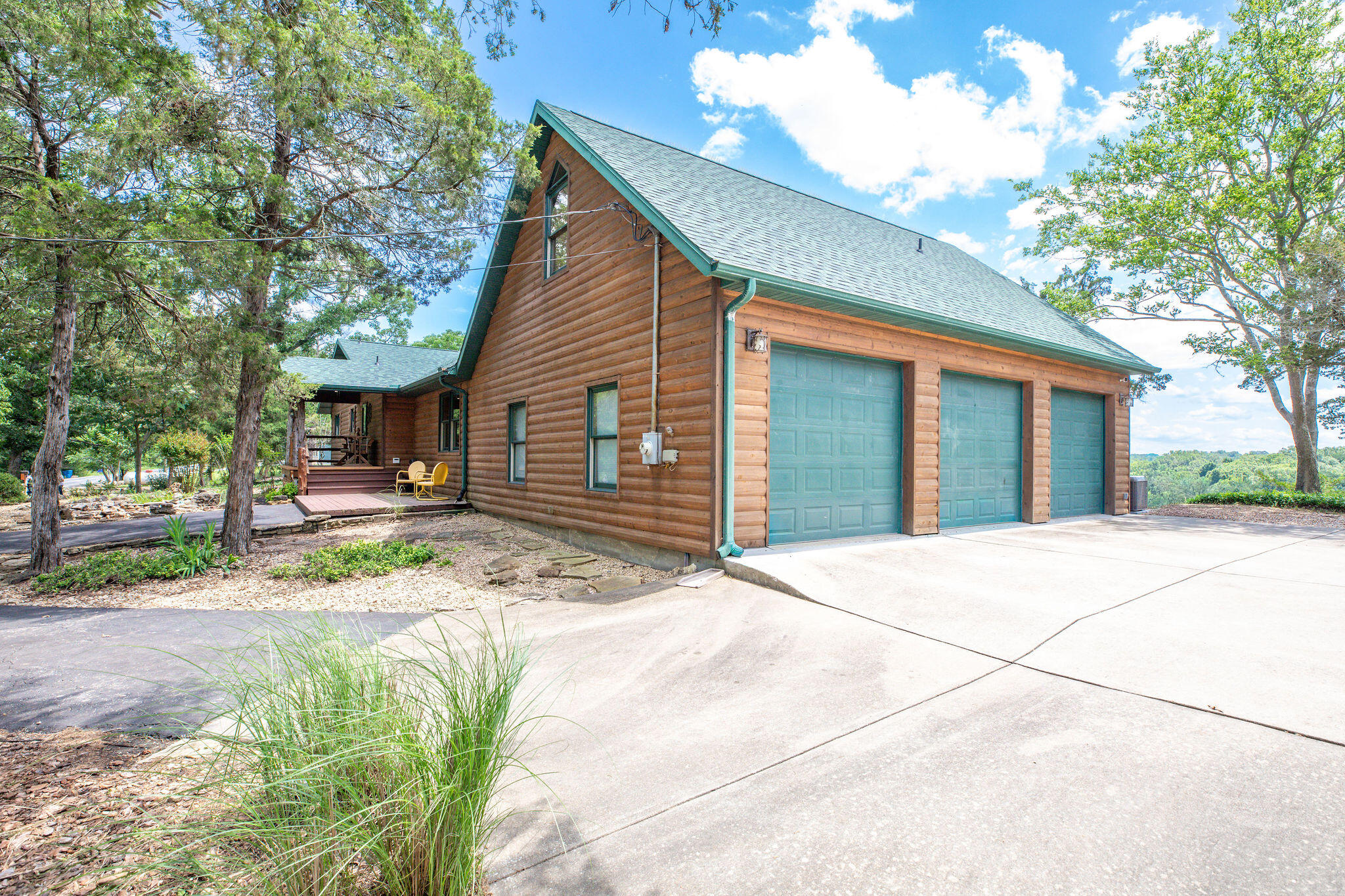 26429 Kings River Road Shell Knob, MO 65747 - Photo 5 of 56 Garage Attached