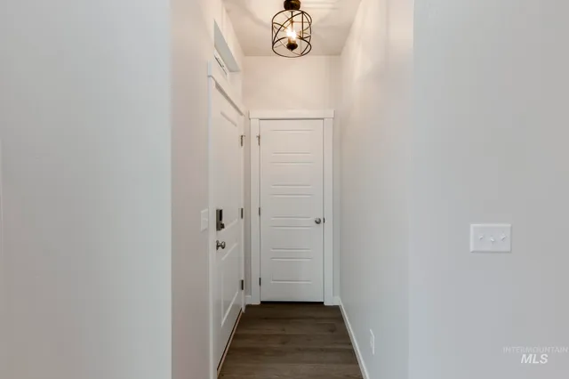 $394,990 | 3053 East Mossy Crk Drive, Kuna, ID 83634