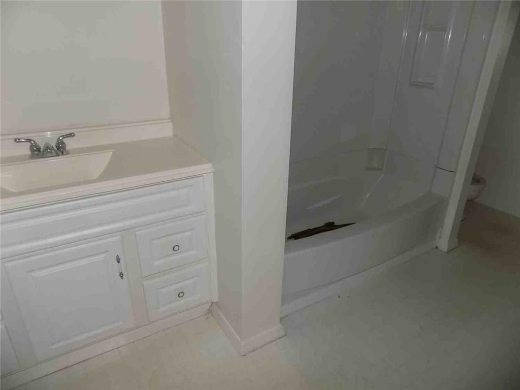 2761 Lake Road Clark, PA 16113 - Photo 11 of 13 Gallery Image 11