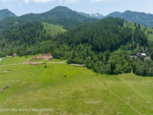 $139,000 | 15 Lot Creek Road, Etna, WY 83118