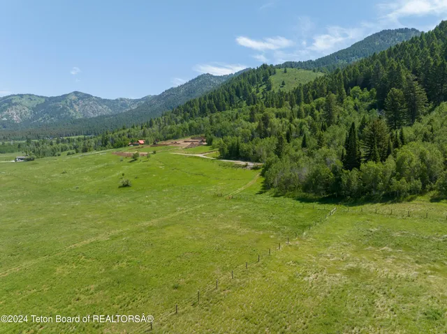 $139,000 | 15 Lot Creek Road, Etna, WY 83118