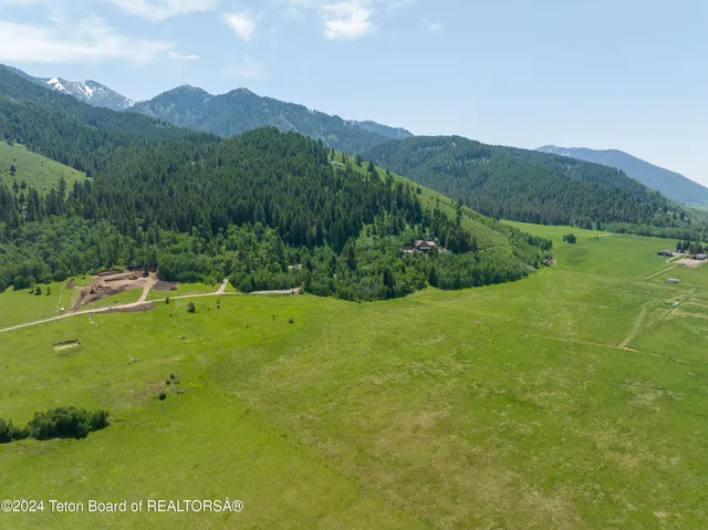 $139,000 | 15 Lot Creek Road, Etna, WY 83118