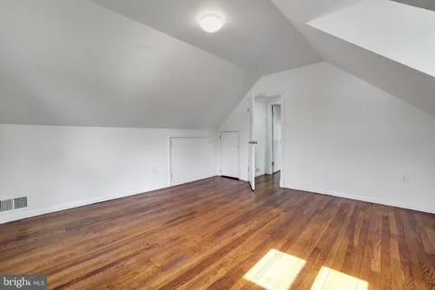 $399,000 | 8702 50th Place, College Park, MD 20740