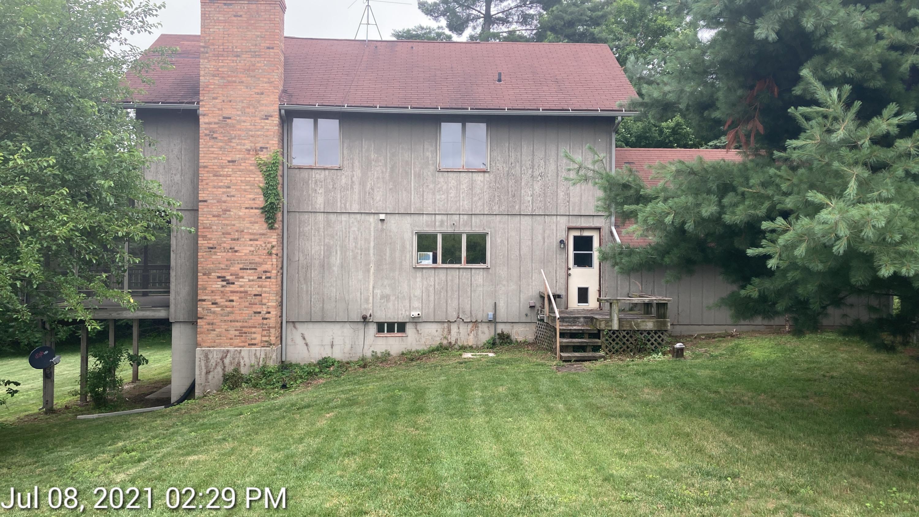 145 East Shawnee Road Baroda, MI 49101 - Photo 3 of 41 782021 (17)
