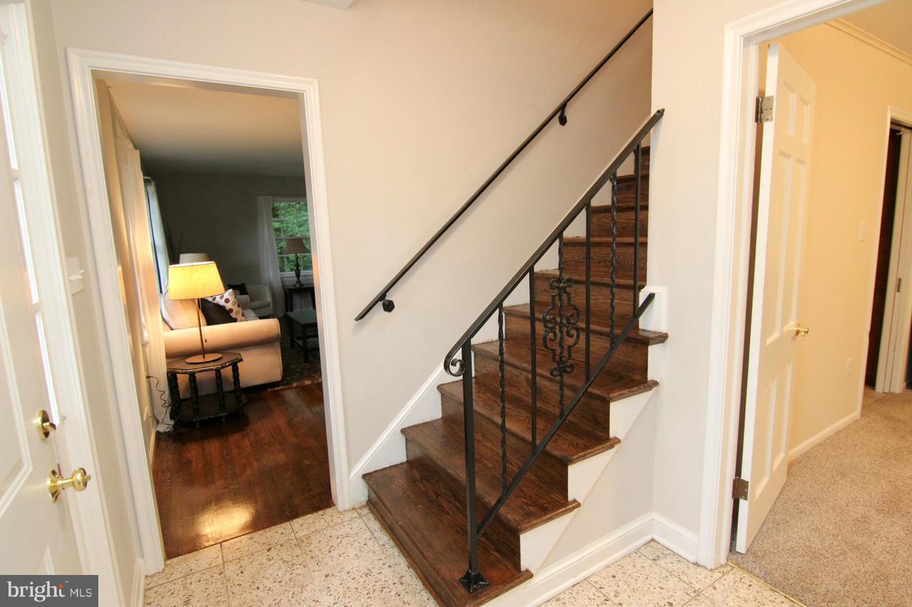 9406 Avenel Road Silver Spring, MD 20903 - Photo 3 of 30 Foyer