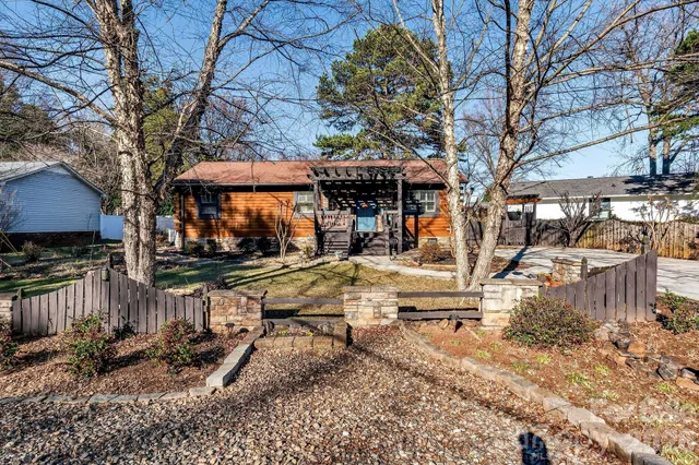 $460,000 | 20935 Sierra Vista Drive, Cornelius, NC 28031