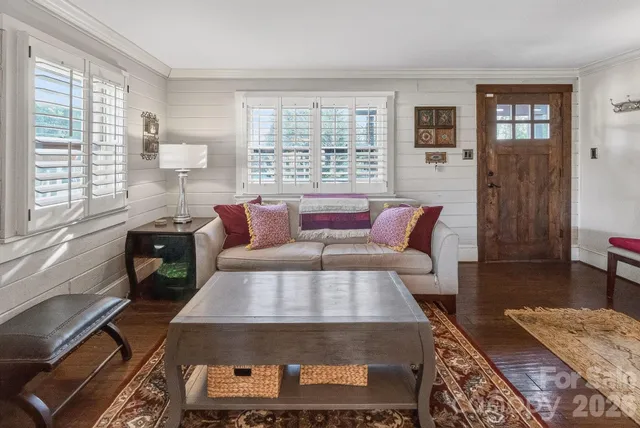 $460,000 | 20935 Sierra Vista Drive, Cornelius, NC 28031