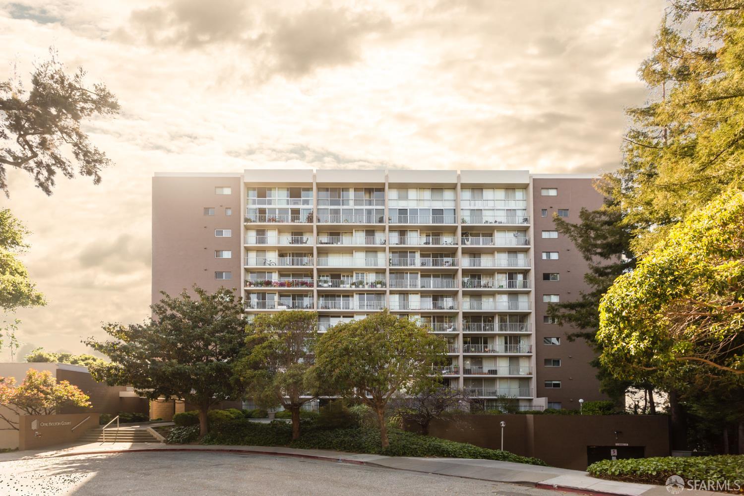 1 Kelton Court, Unit 1E Oakland, CA 94611 - Photo 1 of 23 a front view of a building