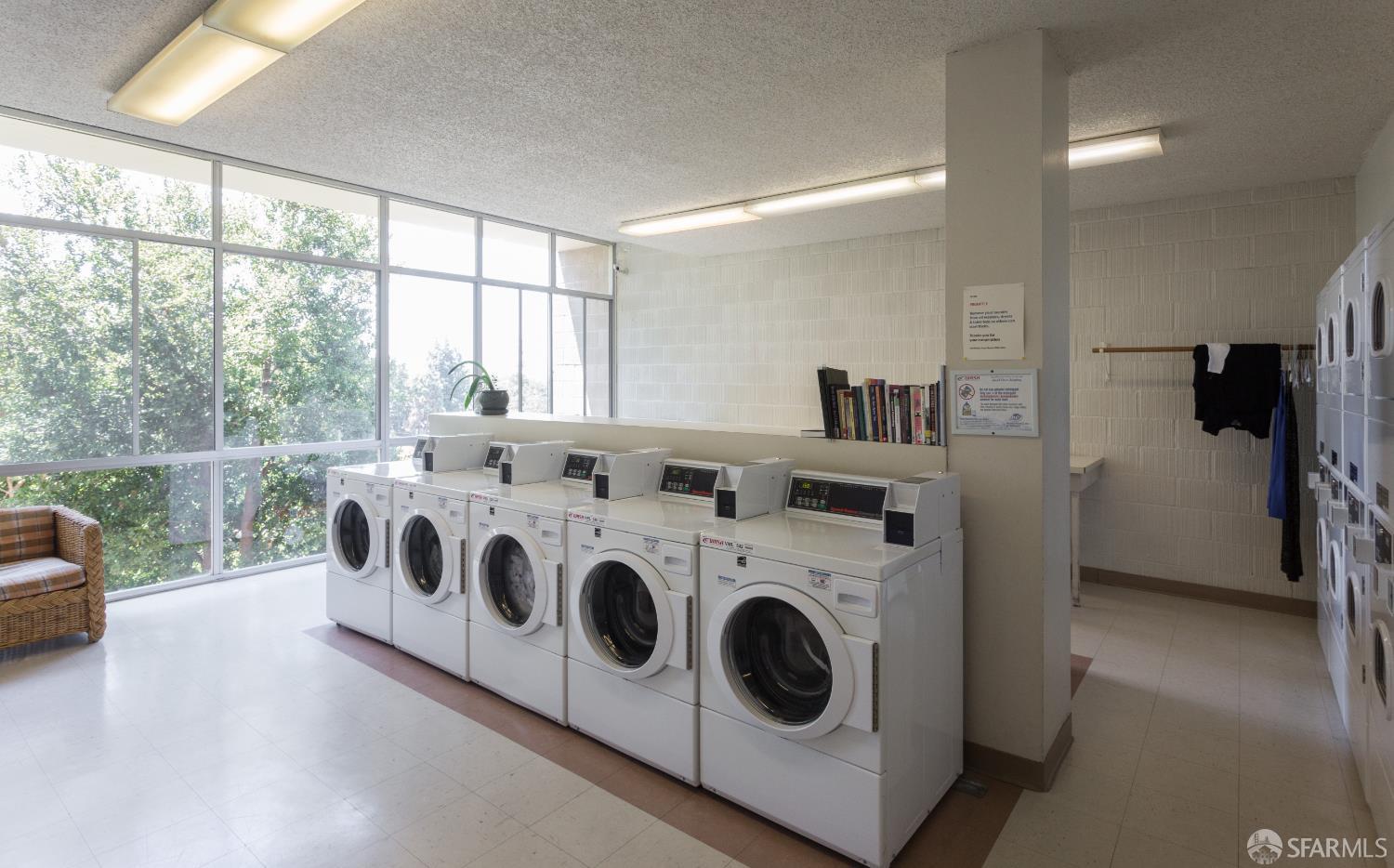 1 Kelton Court, Unit 1E Oakland, CA 94611 - Photo 15 of 23