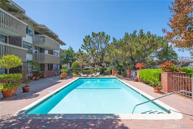 $3,000 | 6542 Ocean Crest Drive, Unit B312, Rancho Palos Verdes, CA 90275